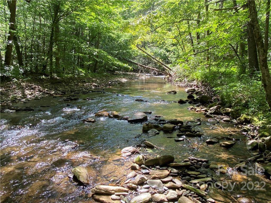 000 Buck Creek Road - Photo 1
