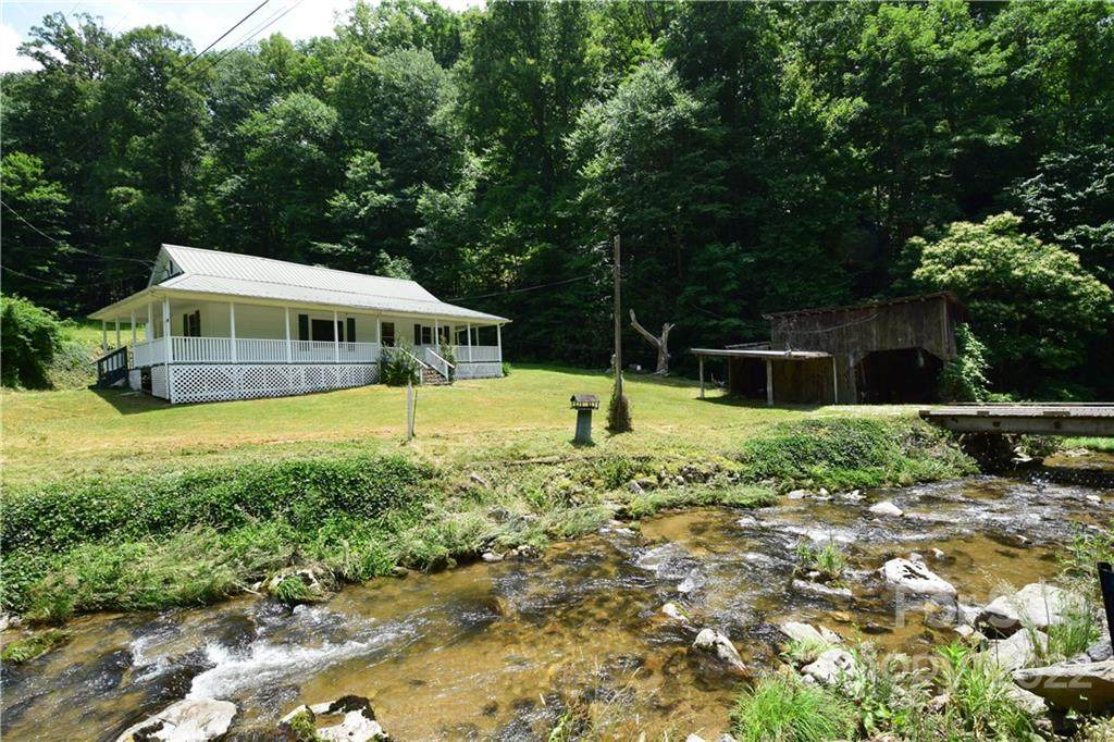 3056 Pigeon Roost Road - Photo 1