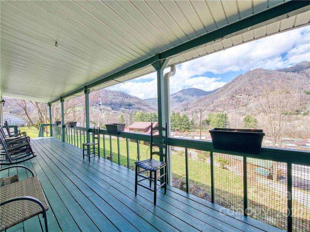 369 Rocky Top Road - Photo 1