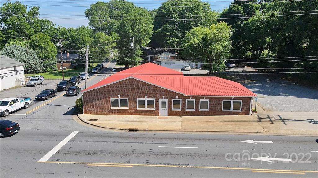 2303 Main Street - Photo 1