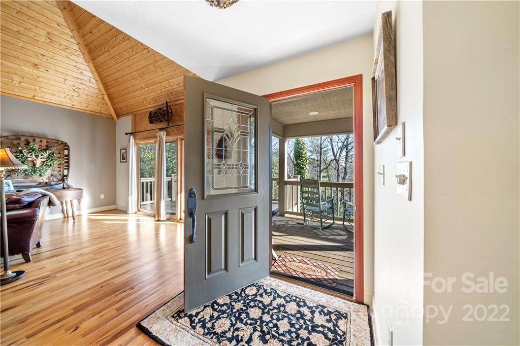111 Chestnut Trace - Photo 1
