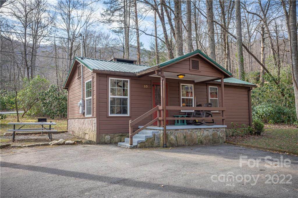 48 Viola Loop - Photo 1