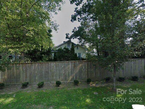 405 Shepherd Street - Photo 1