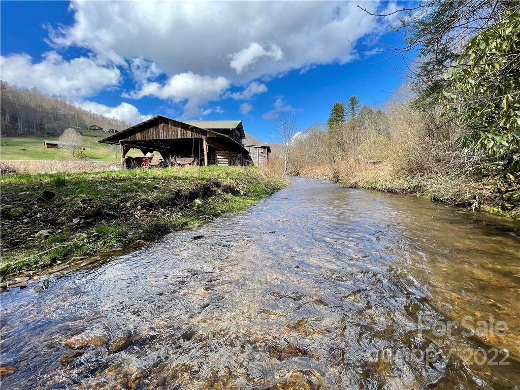 2626 Puncheon Fork Road - Photo 1