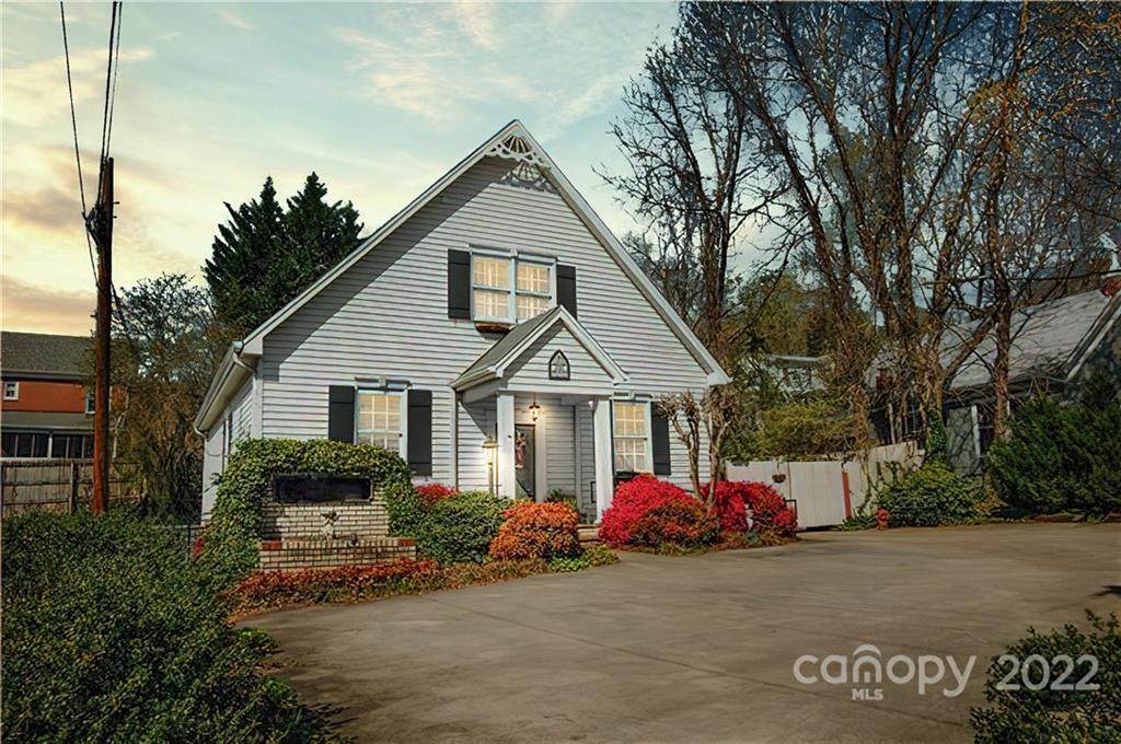 137 Logan Street - Photo 1