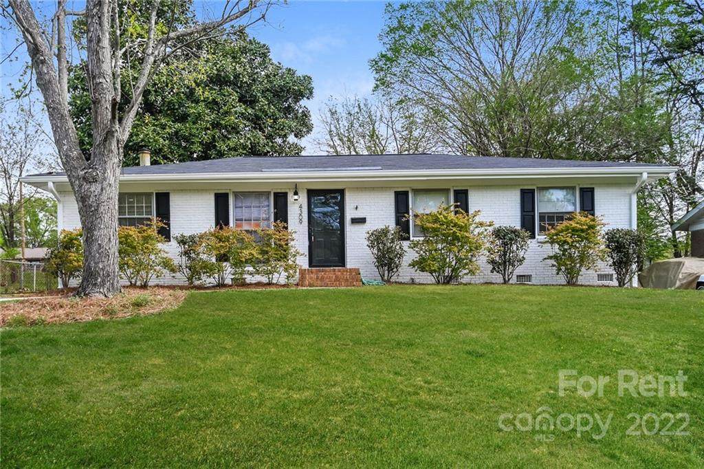 4309 Dowling Drive - Photo 1