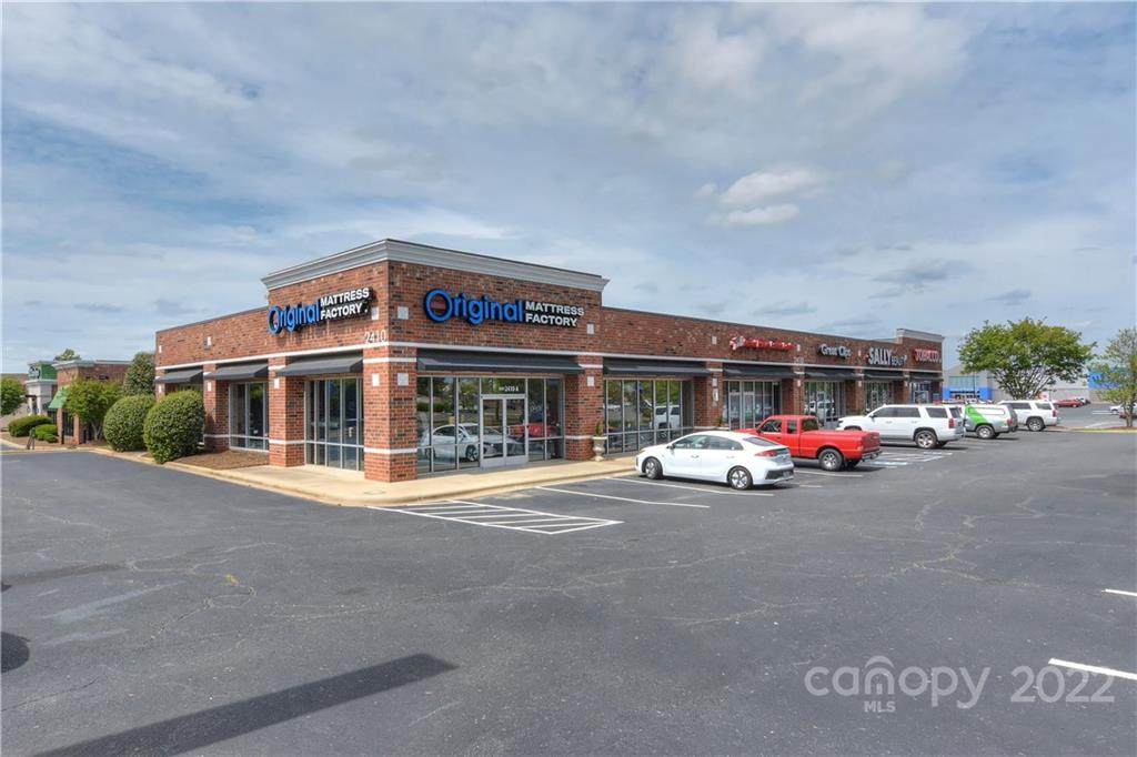 2410 Roosevelt Boulevard - Photo 1