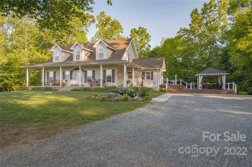 345 Rabbit Patch Drive - Photo 1