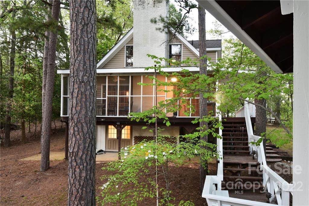 152 Southmont Drive - Photo 1