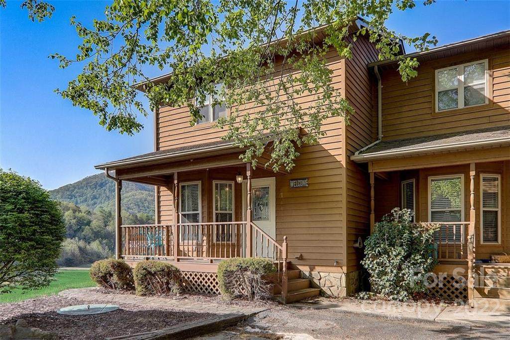 151 Country Club Drive - Photo 1