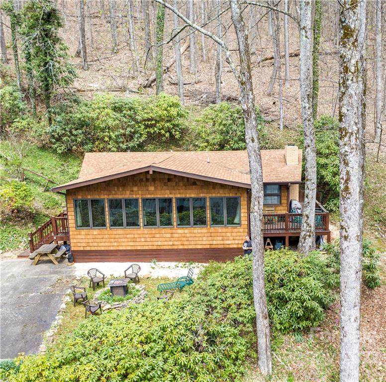 215 Fox Run Road - Photo 1