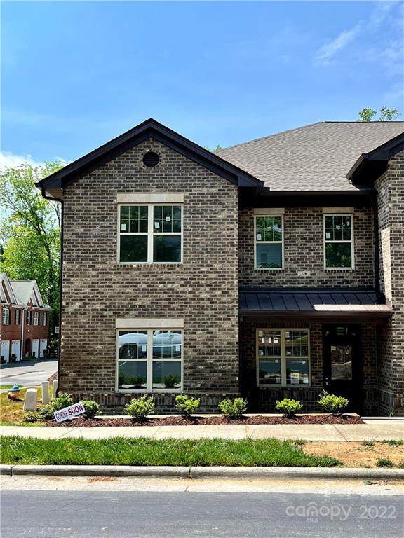 326 Sadie Drive - Photo 1