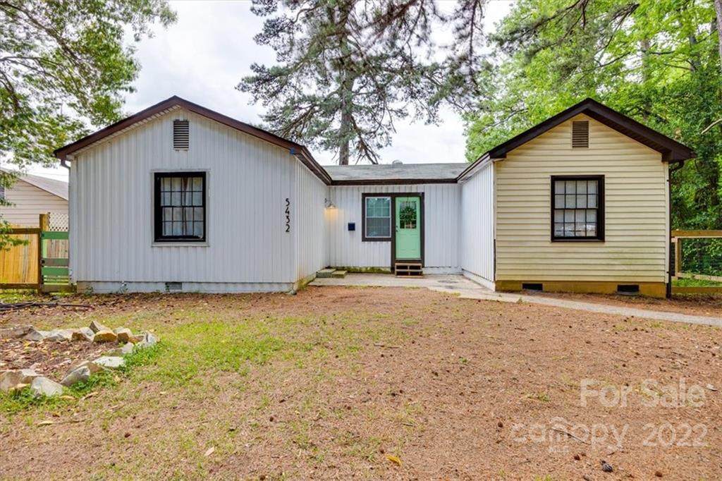 5432 Lantana Avenue - Photo 1
