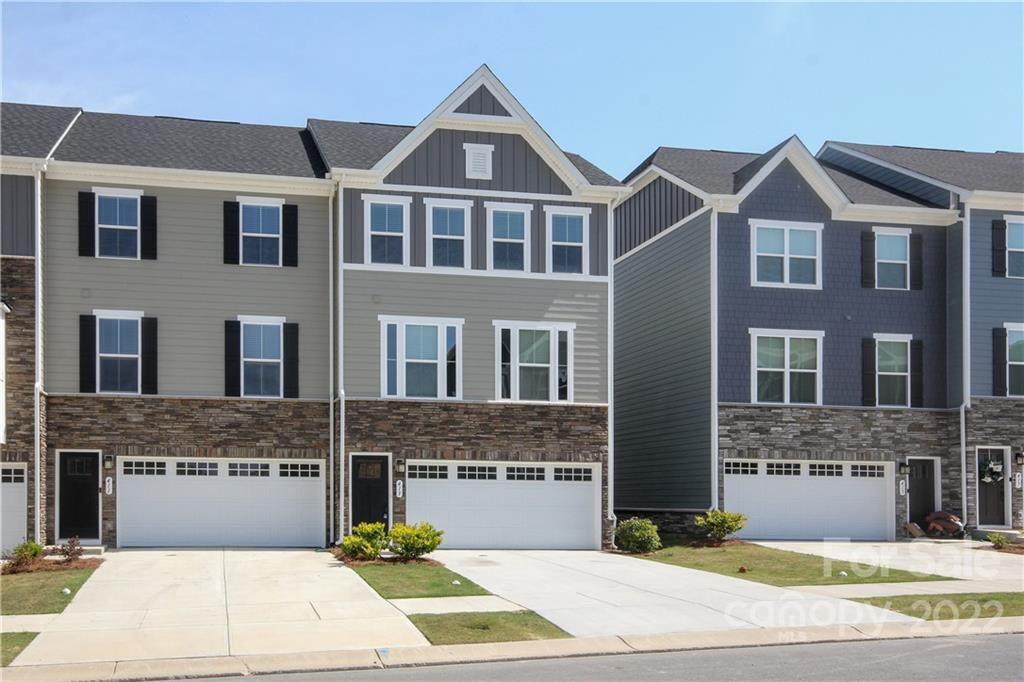 413 Lahinch Drive - Photo 1