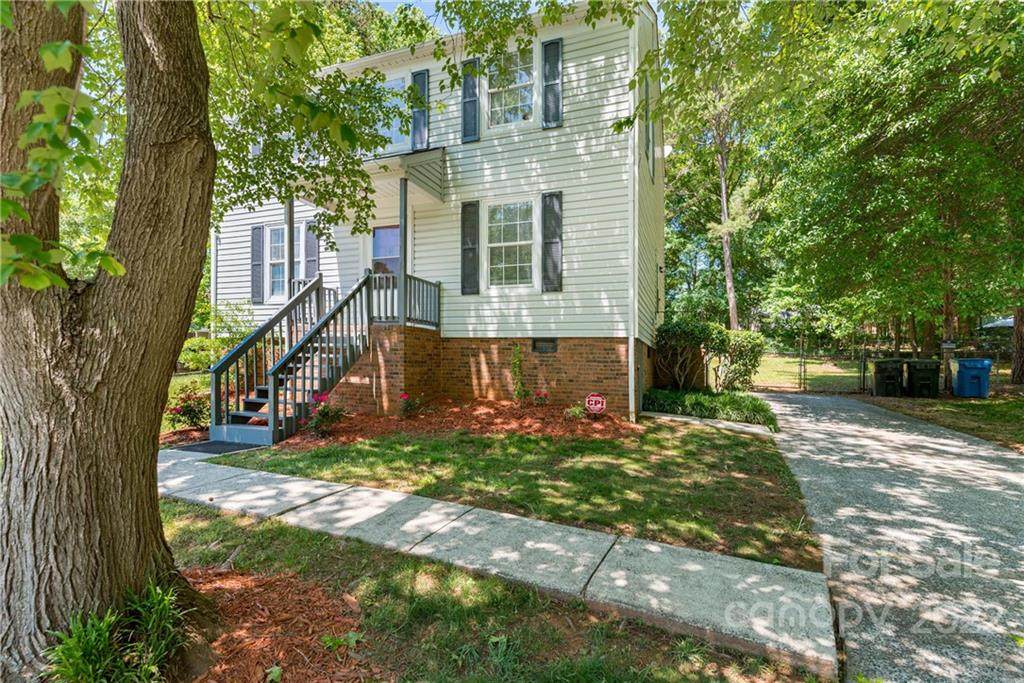 9605 Heartwood Lane - Photo 1