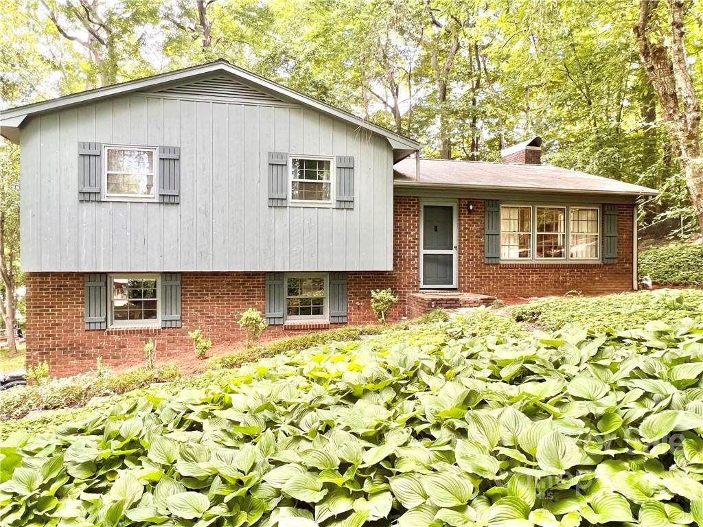 111 Keller Avenue - Photo 1