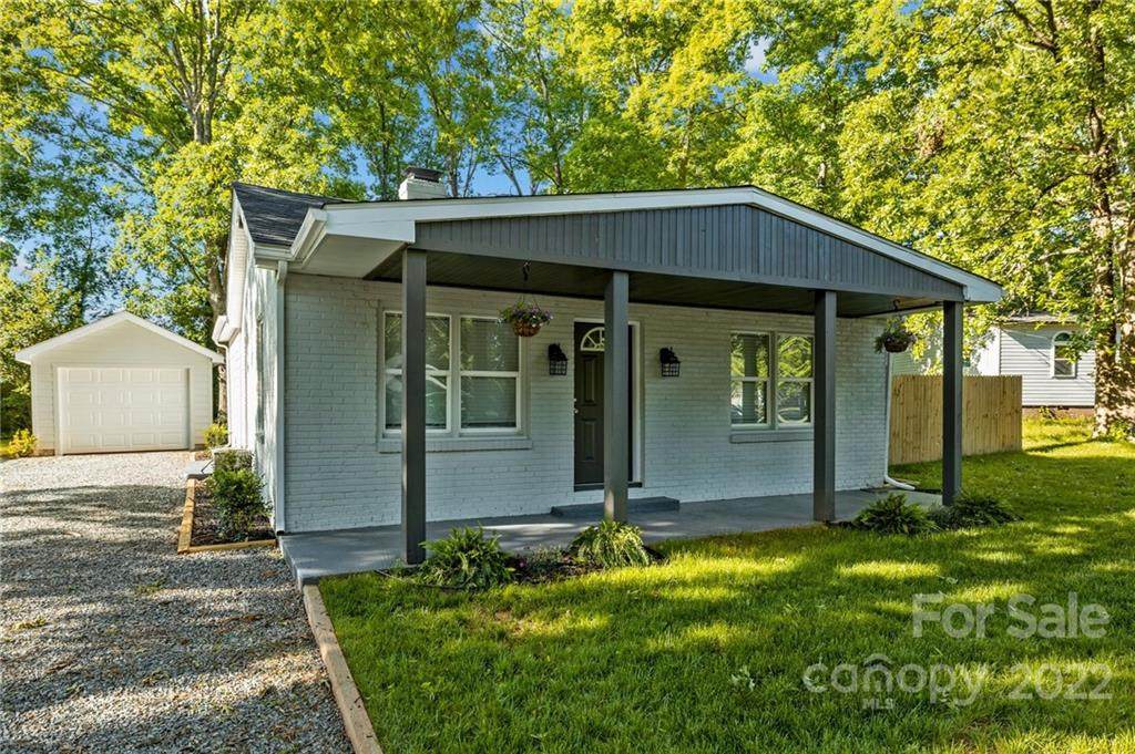 732 Rockdale Street - Photo 1