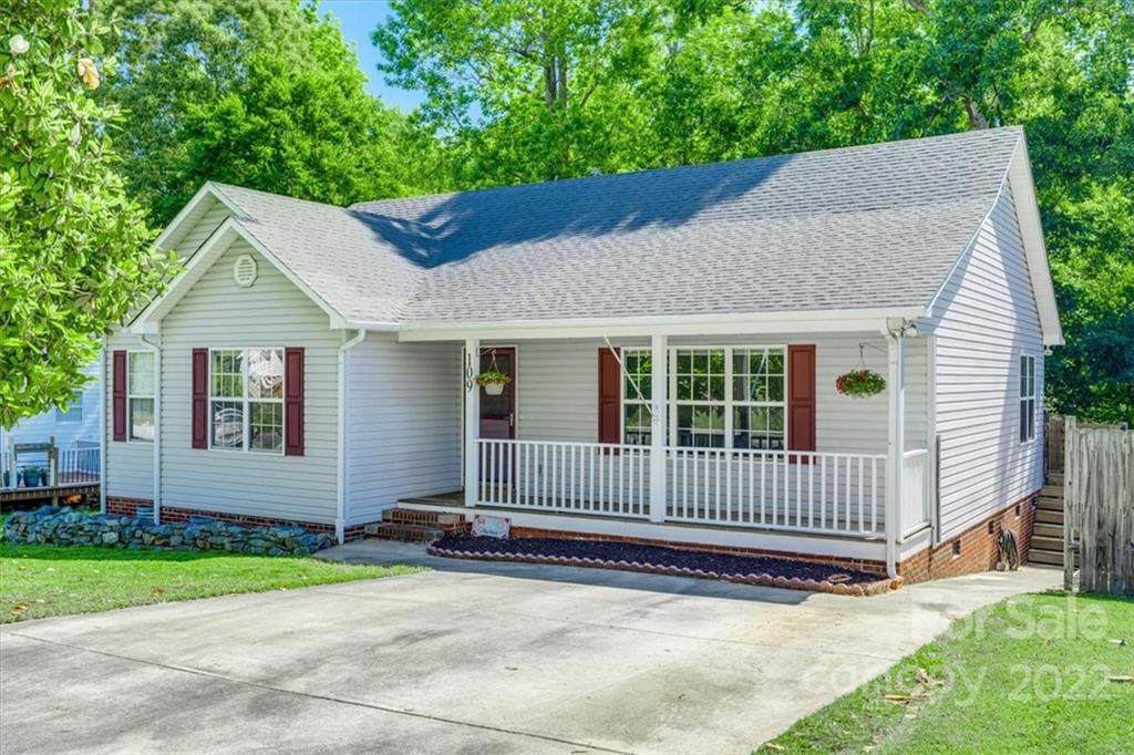 109 Webbs Mill Drive - Photo 1
