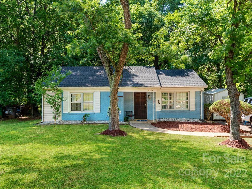 609 Fawnbrook Lane - Photo 1
