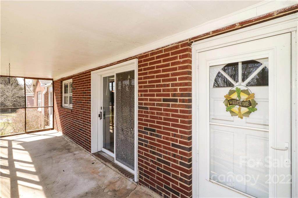322 Talbert Road - Photo 1