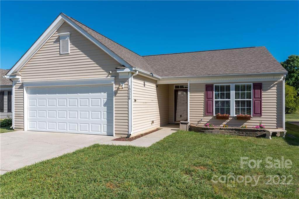 10226 Orchard Grass Court - Photo 1
