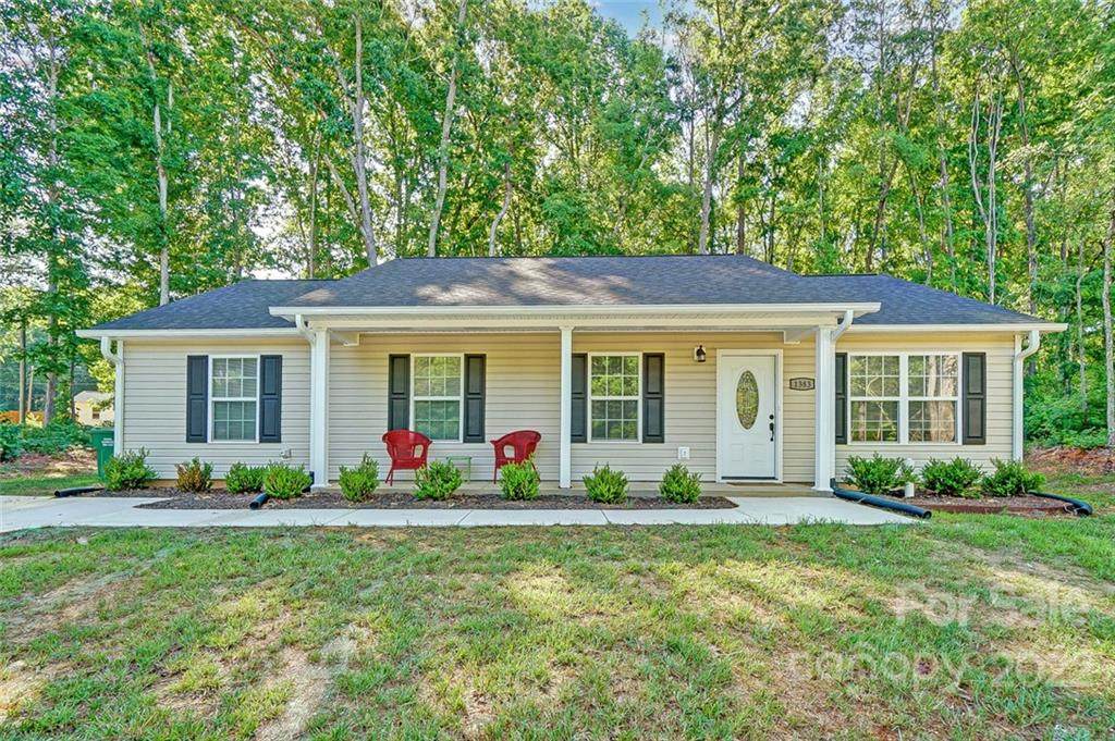 1383 Carmel Road - Photo 1