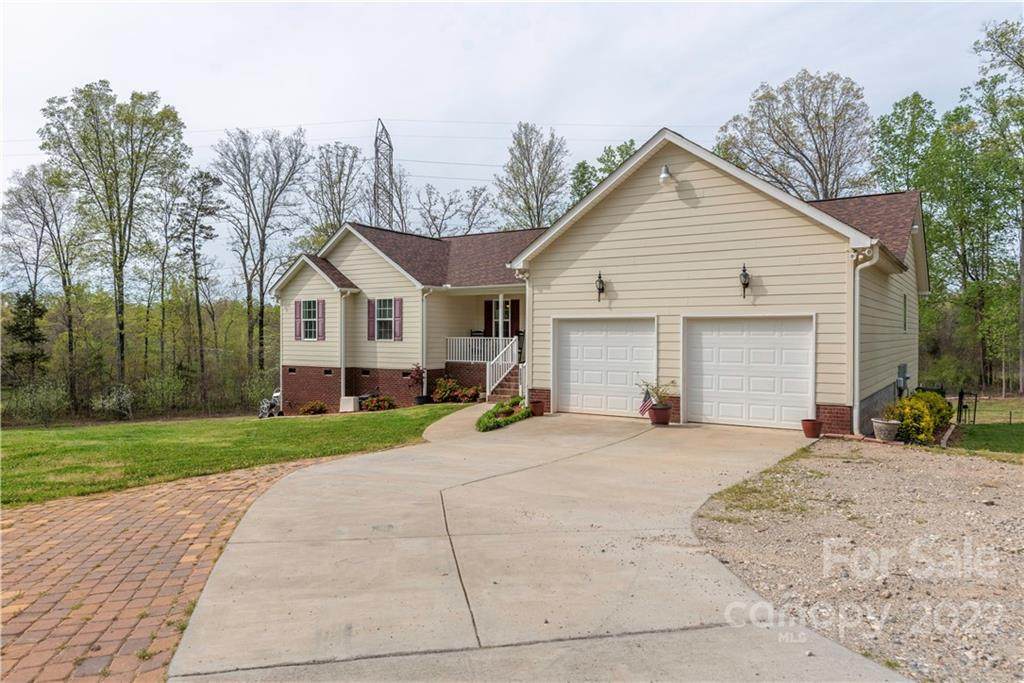 2805 Hart Road - Photo 1
