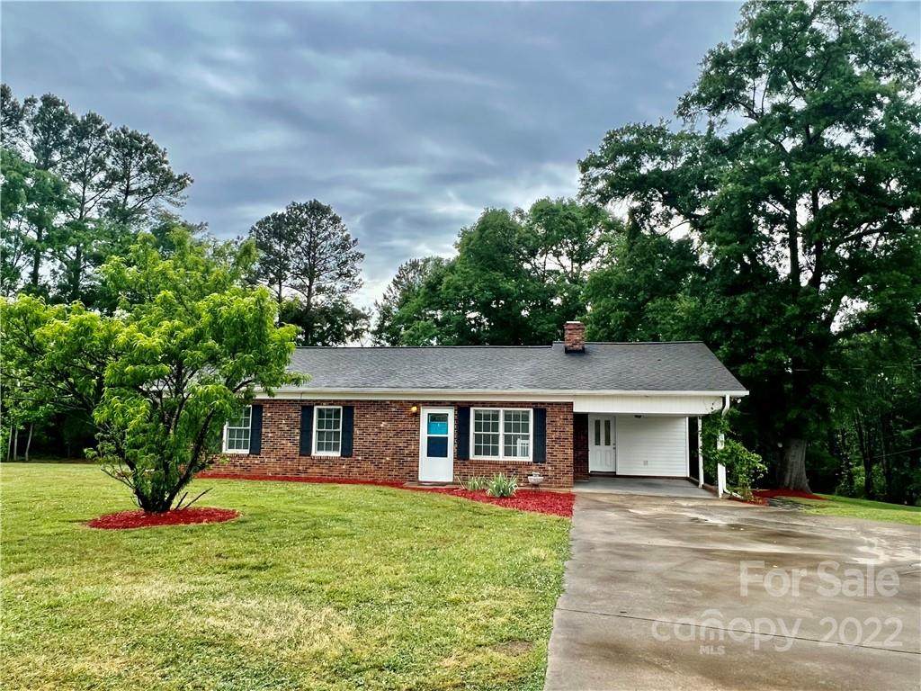 1118 College Avenue - Photo 1