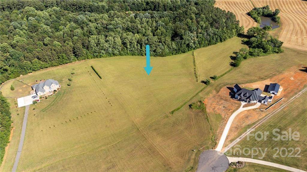 1400 Steeplechase Drive - Photo 1