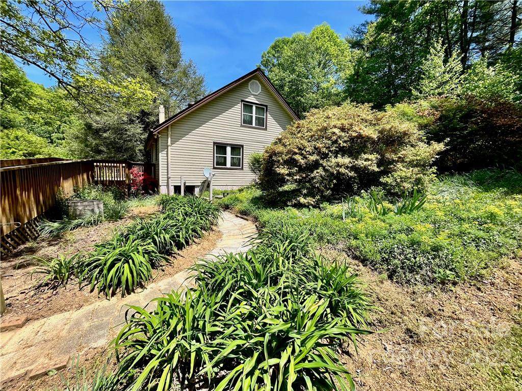 34 Bobo Drive - Photo 1