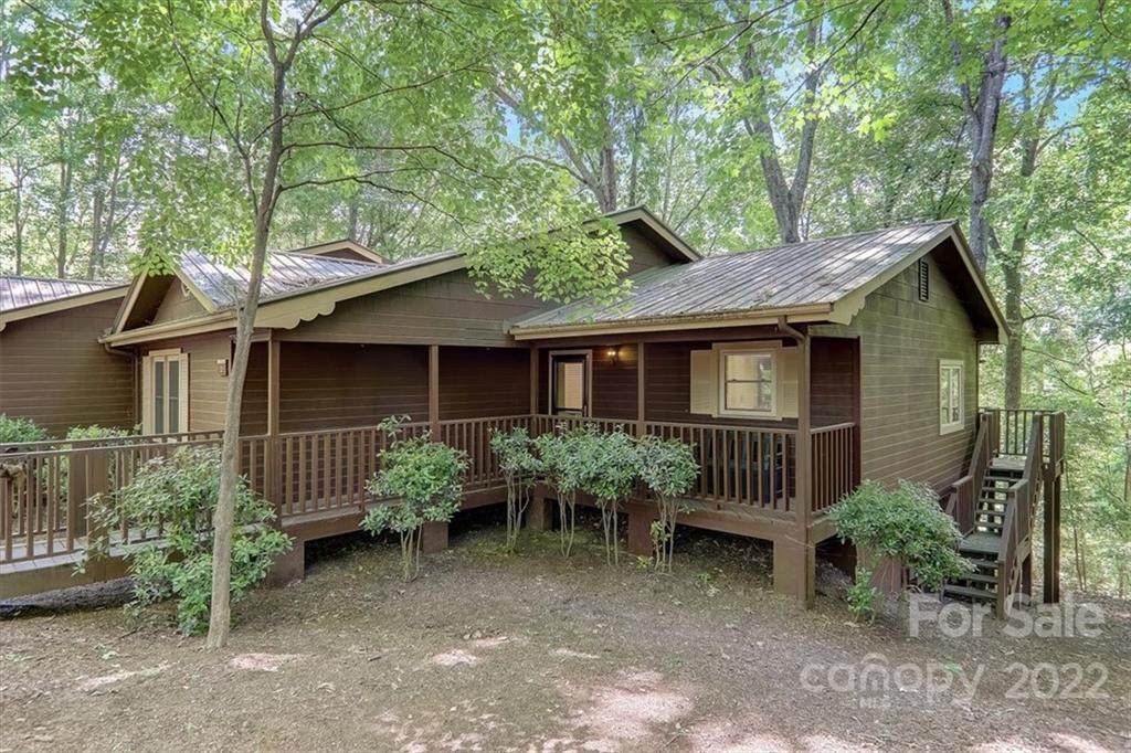 385 Whitney Boulevard - Photo 1