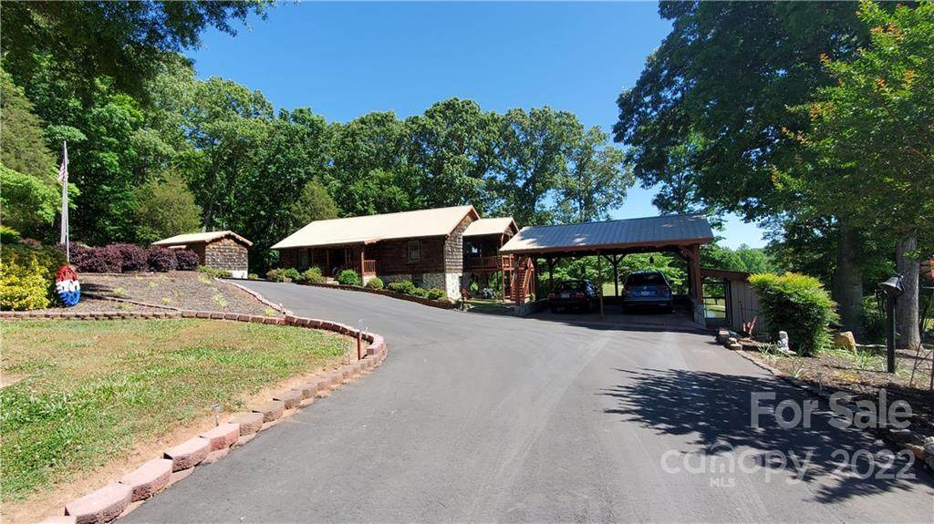 5650 Vinewood Road - Photo 1
