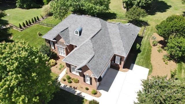 5391 Shannamara Drive - Photo 1