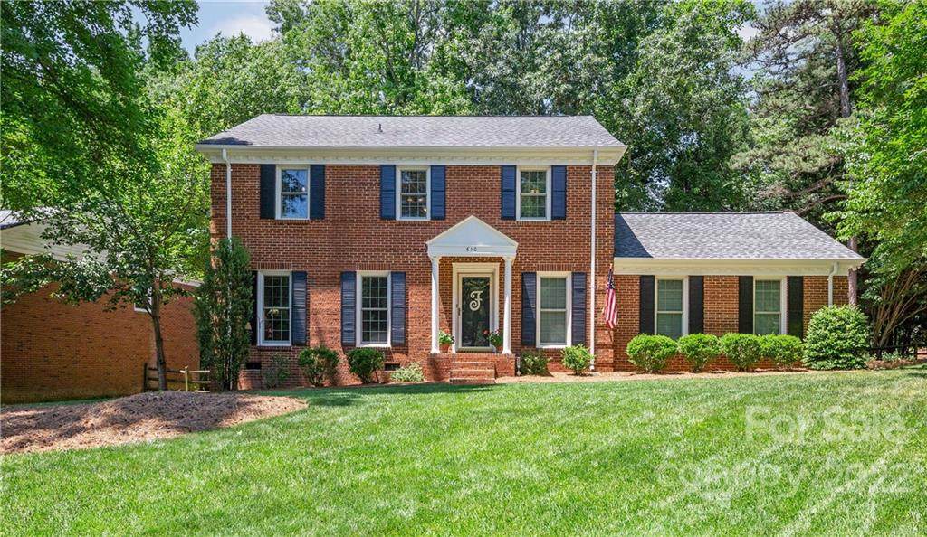 610 Walnut Point Drive - Photo 1