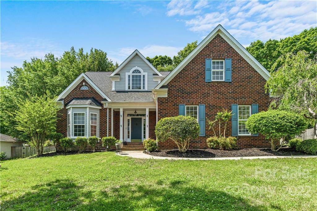 585 Highland Ridge Road - Photo 1