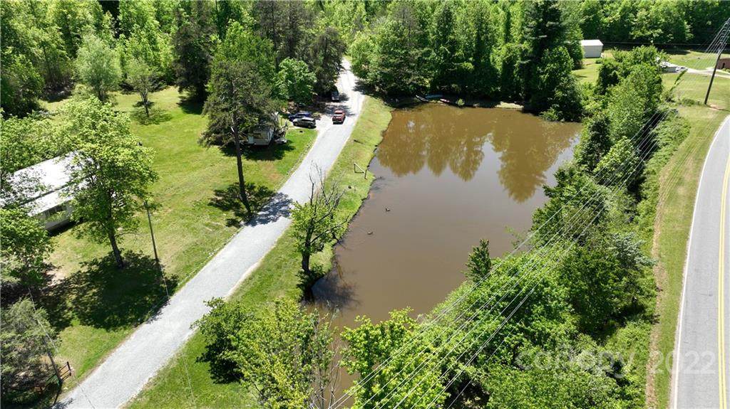 3111 Silver Creek Road - Photo 1
