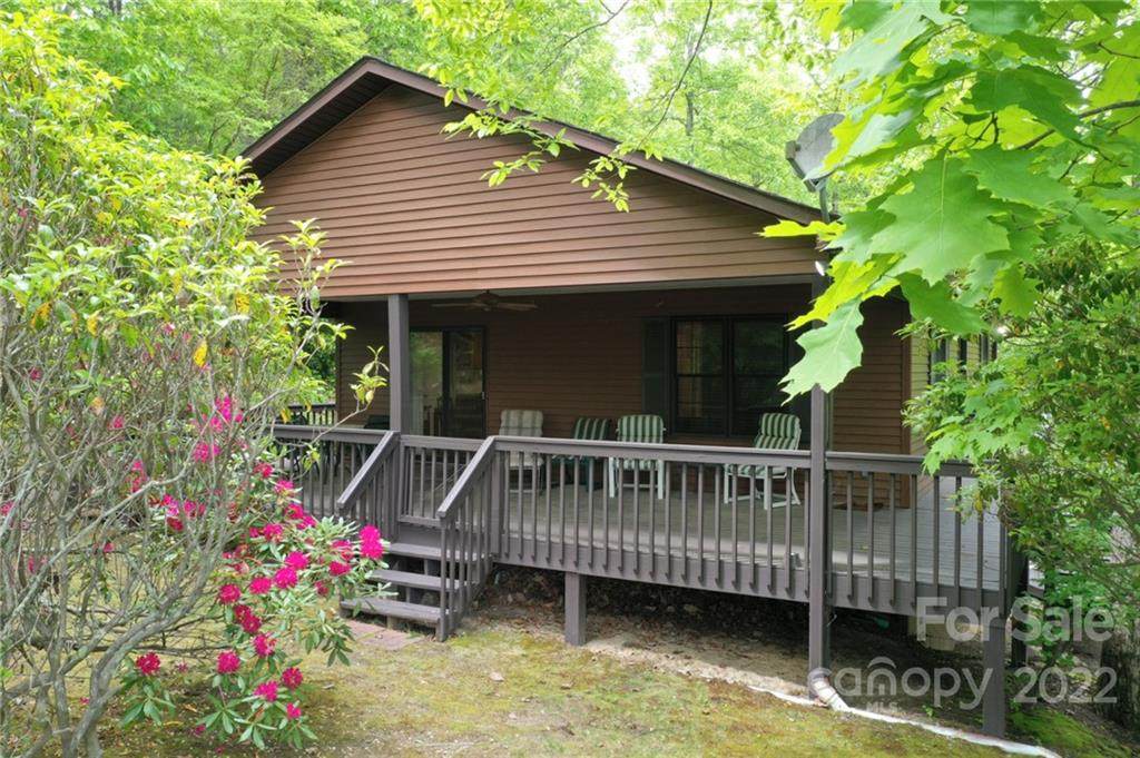 100 Hemlock Trail - Photo 1