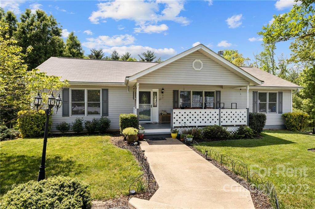 6 Arrowhead Lane - Photo 1