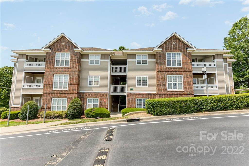 9909 Campus Walk Lane - Photo 1