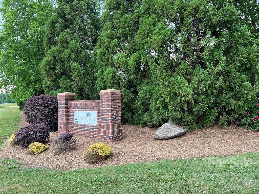 455 Laurel Crest Drive - Photo 1