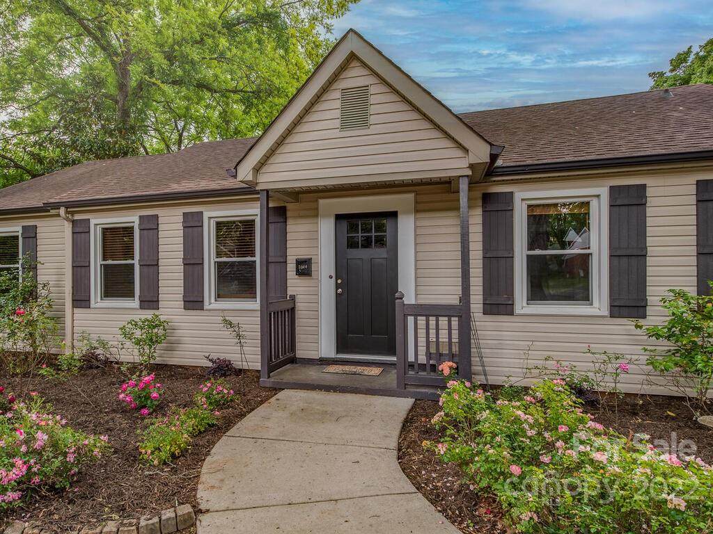 5000 Doris Avenue - Photo 1