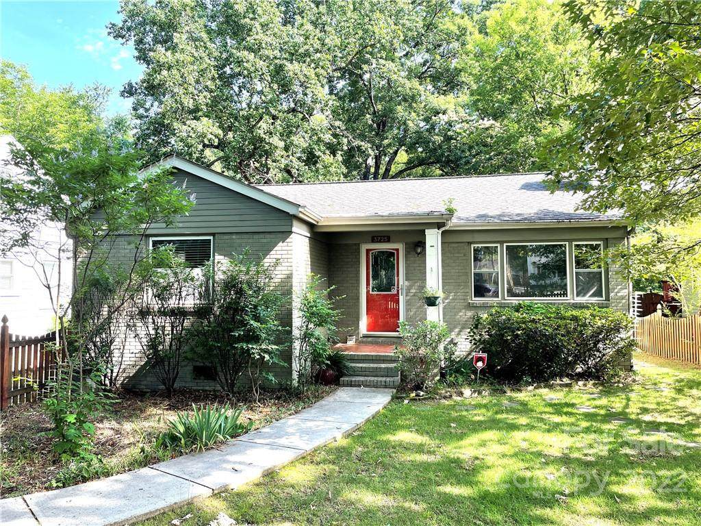 3725 Oakwood Avenue - Photo 1