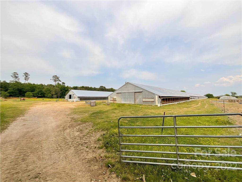 7600 Nc 742 Highway - Photo 1