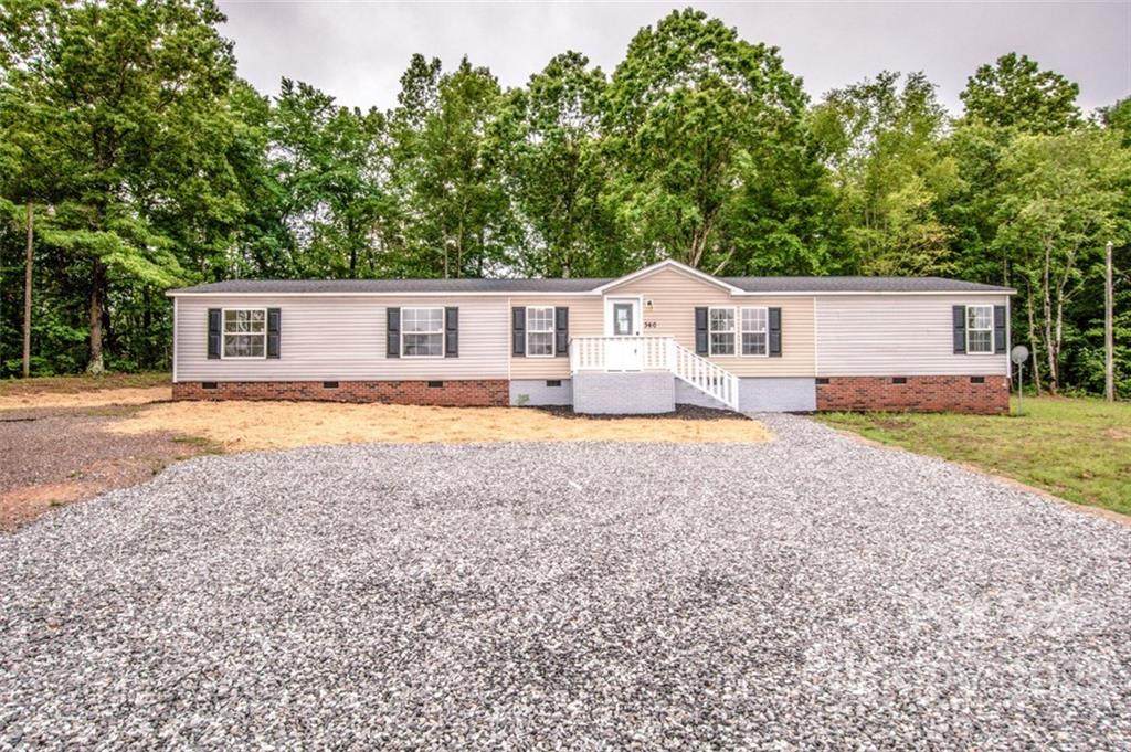 360 Forest Hollow Drive - Photo 1