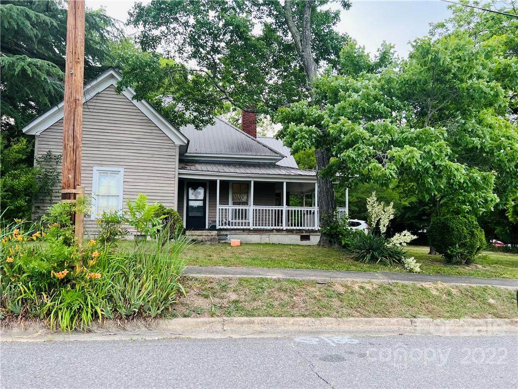 212 Linden Street - Photo 1
