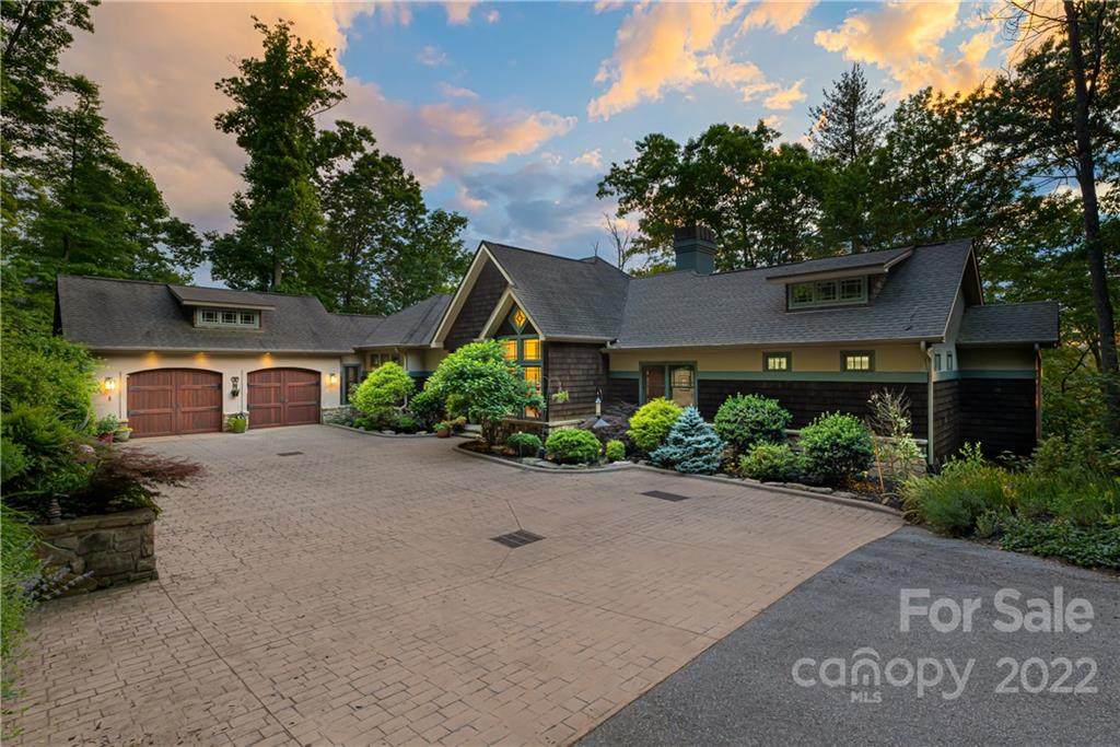 418 Coopers Hawk Drive - Photo 1