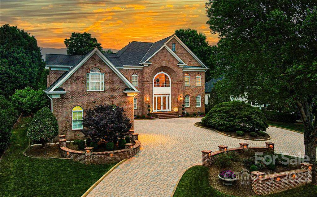 18800 Peninsula Cove Lane - Photo 1