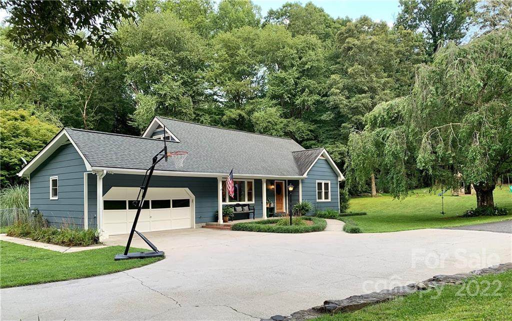 406 Friendship Lane - Photo 1
