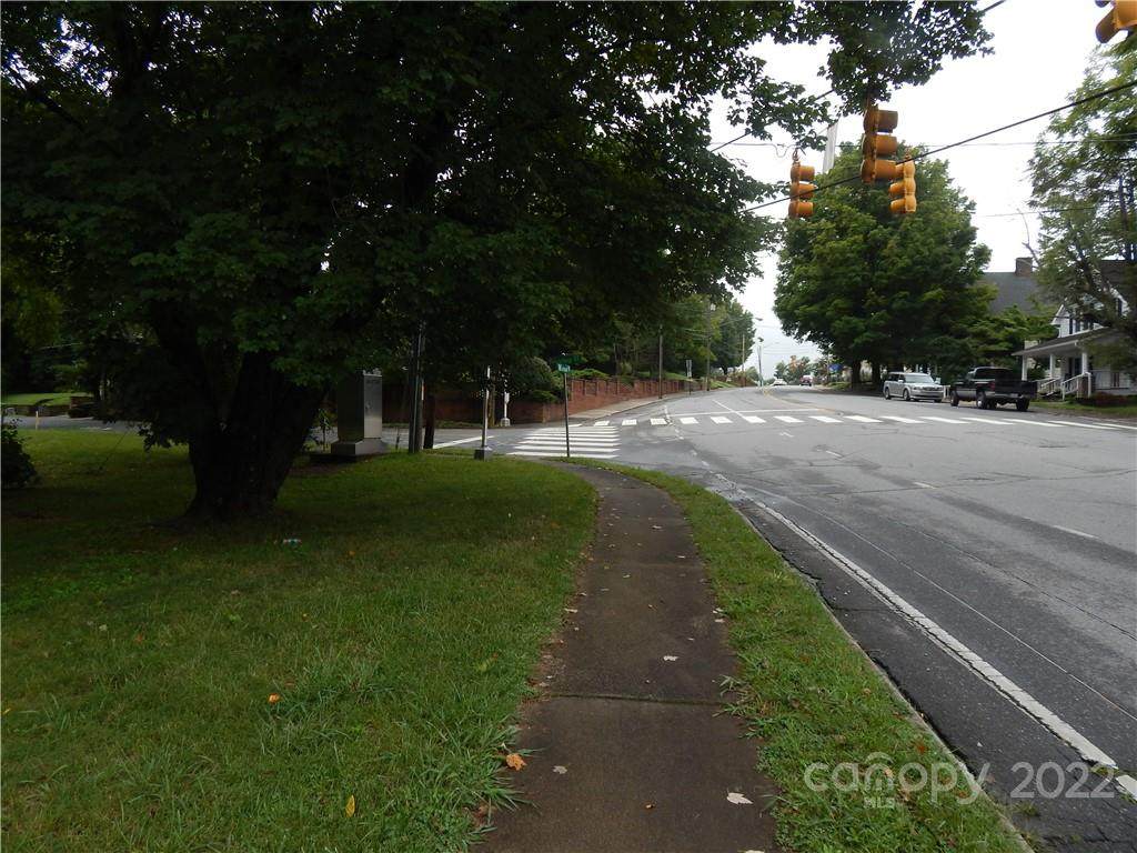 00 Walnut Street - Photo 1
