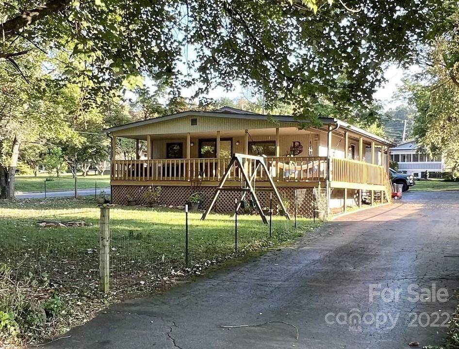 202 Kerlee Heights Road - Photo 1
